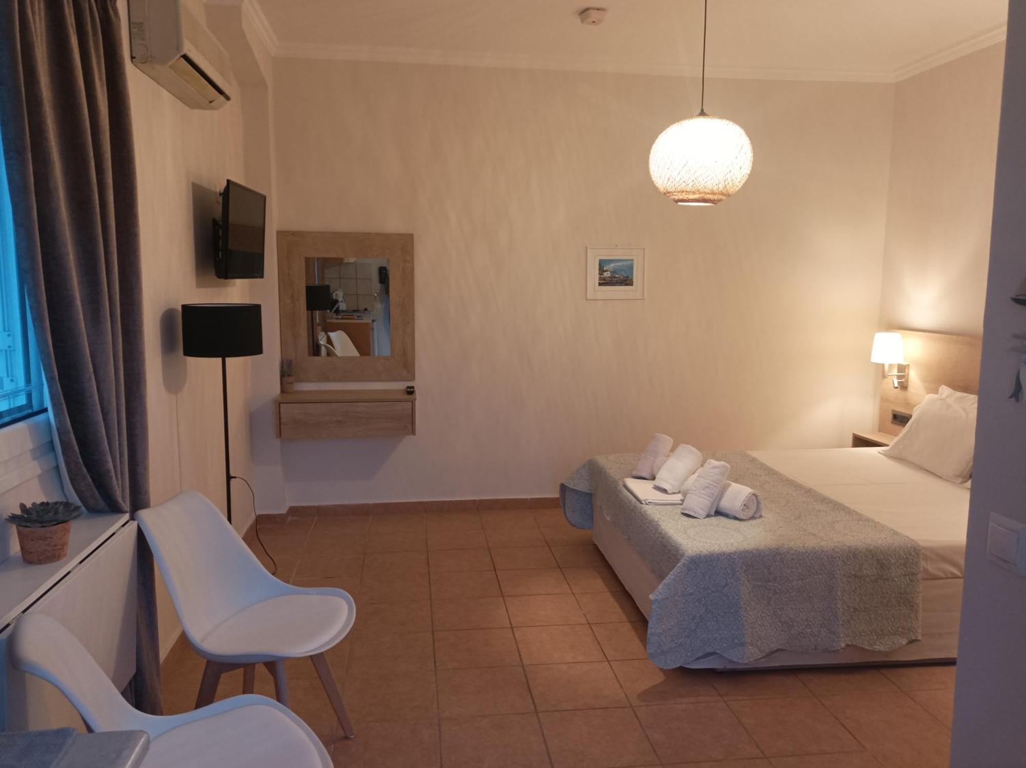 Nikolaos Studios Skala Skala  Extérieur photo
